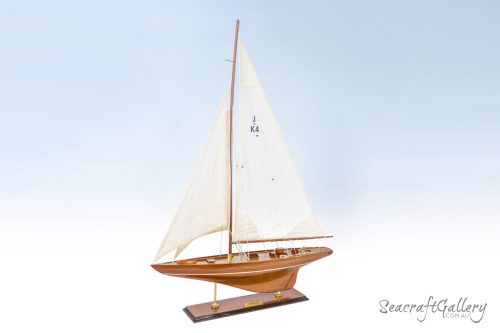 Endeavour yacht model 60cm