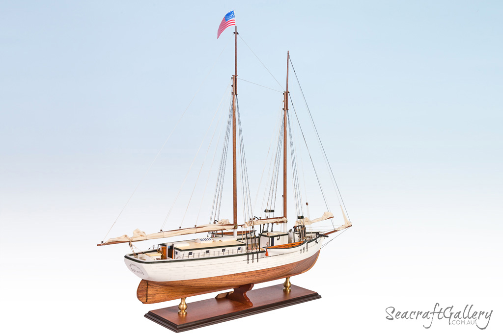 Schooner Equator Model ship