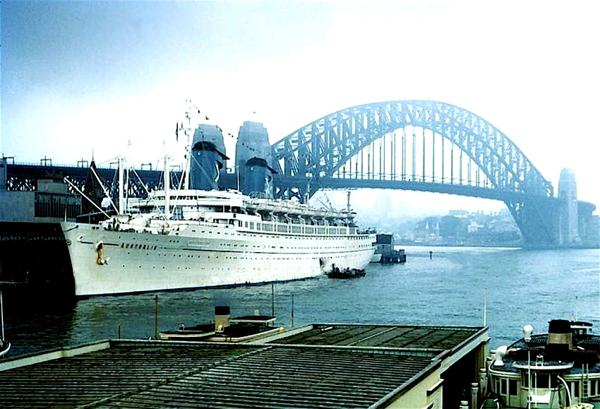 Australis – SS America: The Migrant Ship in Australian History