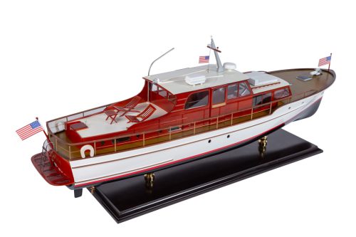 Shamrock model motor yacht 80cm