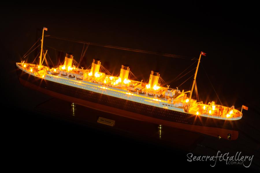 RMS Titanic Ship Model 100cm - RMS Titanic Model Ship | eBay